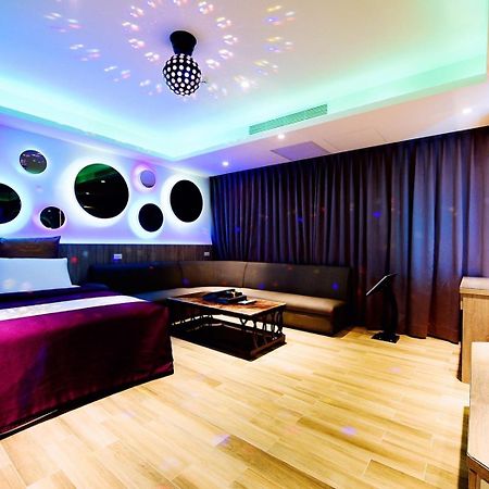 Meng Siang Motel Pingzhen Exterior foto